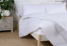 Load image into Gallery viewer, Premium Poly Cotton Anti Allergy Duvet - Extra Winter Warm 16.5 TOG
