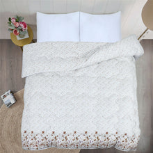 Load image into Gallery viewer, Soft Touch Coverless Microfibre Ultimate Comfort Duvet Quilt 10.5 Tog - Autumn Leaves
