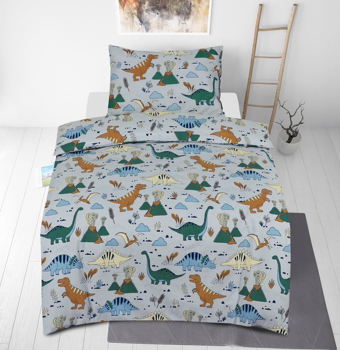 Junior Cot Bed Duvet Cover and Pillow Set- Cotton Rich 120 x 150 cm – Jurassic World