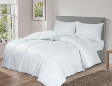 Load image into Gallery viewer, Non Allergenic Hollowfibre Polypropylene Quilt- All Year 10.5 TOG
