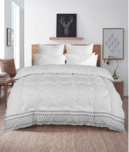 Load image into Gallery viewer, Soft Touch Coverless Microfibre Ultimate Comfort Duvet Quilt 10.5 Tog – Grey Circles
